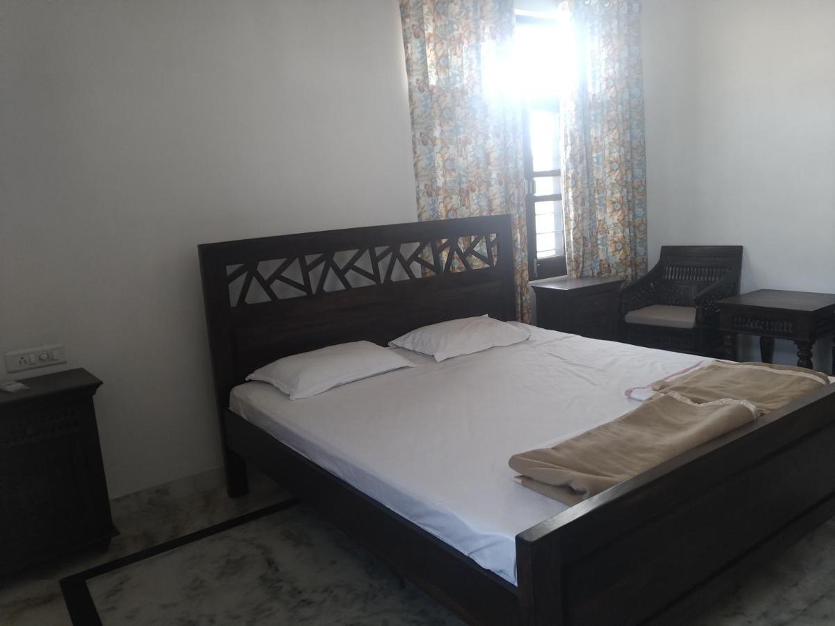 Ajay Bhawan Hotel Udaipur Eksteriør billede
